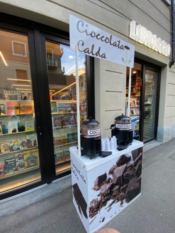 NOLEGGIO FONTANA DI CIOCCOLATO TORINO - Noleggiando