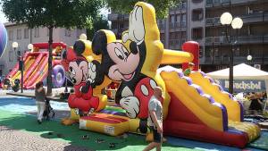 Noleggio Gioco Gonfiabile Walt Disney a Torino